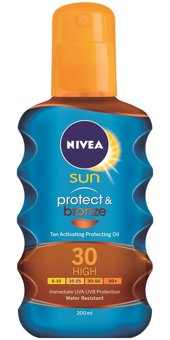 NIVEA Protect & Bronze Barnulást Támogató Napolaj Spray FF 30 200ml 4499Ft